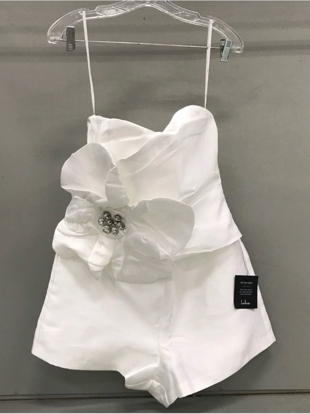 Lulu's Feeling Incredible White Taffeta Applique Strapless Romper